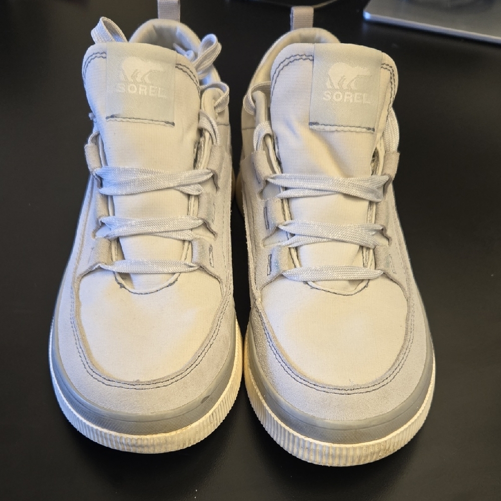 SOREL Out N About IV Low Sneaker Waterproof Women's 9.6
